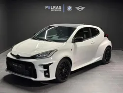 Blanc Utilisé 2022 Toyota Yaris Premium Berline | 41 990 €