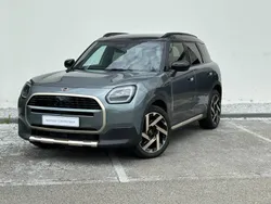 Vert Utilisé 2024 Mini Countryman Favoured SUV | 41 500 € (Prix assez cher)