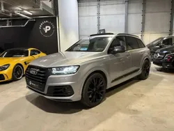 Gris Utilisé 2018 Audi SQ7 Sport SUV | 49 990 € (Prix juste)