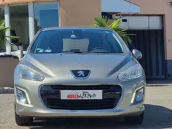 Gris Utilisé 2012 Peugeot 308 Active Berline | 5 900 € (Prix juste)