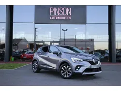 Gris Utilisé 2023 Renault Captur Techno SUV | 17 490 € (Bon prix)