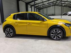 Utilisé 2023 Peugeot 208 GT Citadine | 16 000 € (Prix juste)