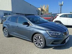 Gris Utilisé 2024 Renault Mégane IV Techno Berline | 23 380 € (Prix assez cher)