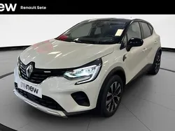 Blanc Utilisé 2024 Renault Captur Evolution SUV | 18 790 € (Prix juste)