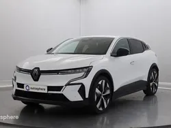 Blanc Utilisé 2022 Renault Mégane Techno SUV | 25 299 € (Prix juste)