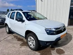 Blanc Utilisé 2010 Dacia Duster Lauréate SUV | 11 000 € (Prix juste)