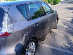 Gris Utilisé 2013 Renault Scénic III Dynamique Monospace | 5 500 €
