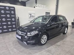 Noir Utilisé 2016 Mercedes B180 Monospace | 13 999 € (Bon prix)