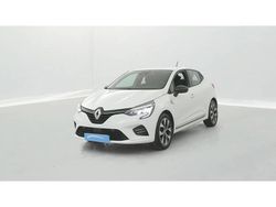 Blanc Utilisé 2022 Renault Clio V LIMITED Citadine | 14 870 € (Prix juste)