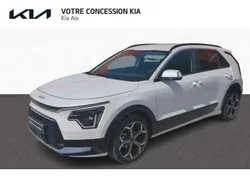 Utilisé 2023 Kia Niro Premium SUV | 27 900 € (Prix juste)