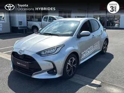 Utilisé 2025 Toyota Yaris Hybrid Design Berline | 27 300 € (Prix cher)