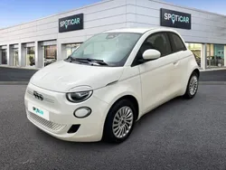 Blanc Utilisé 2022 Fiat 500e Action Citadine | 14 990 € (Prix juste)