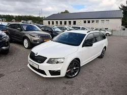 Blanc Utilisé 2016 Skoda Octavia RS Break | 17 900 € (Prix juste)