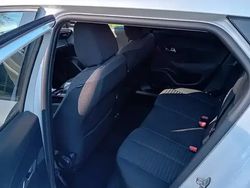 Blanc Utilisé 2021 Peugeot e-2008 SUV | 14 000 € (Super prix)