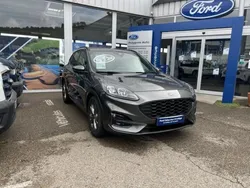 Gris Utilisé 2023 Ford Kuga ST-Line X SUV | 32 390 € (Prix juste)