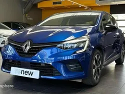 Utilisé 2021 Renault Clio V LIMITED Berline | 14 299 € (Prix juste)
