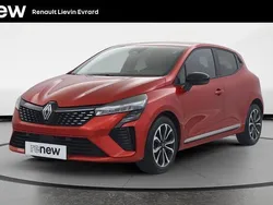 Rouge Utilisé 2024 Renault Clio V Techno Citadine | 18 499 € (Prix juste)