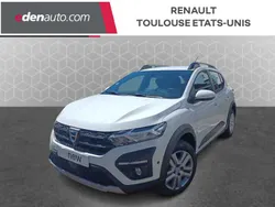 Utilisé 2022 Dacia Sandero Comfort Citadine | 14 290 € (Prix juste)