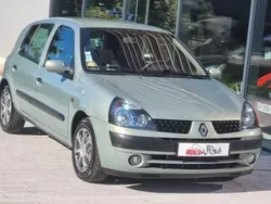 Utilisé 2001 Renault Clio II Privilege Citadine | 3 990 €