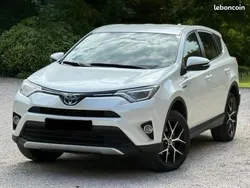 Blanc Utilisé 2016 Toyota RAV4 Hybrid SUV | 9 900 €