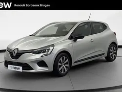 Gris Utilisé 2023 Renault Clio V Equilibre Citadine | 15 490 € (Prix juste)
