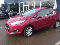 Rouge Utilisé 2013 Ford Fiesta Titanium Citadine | 8 900 € (Prix cher)