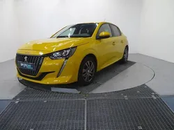 Jaune Utilisé 2021 Peugeot 208 Style Citadine | 12 890 € (Prix juste)