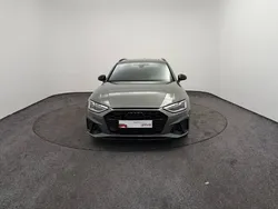 Gris chronos métallisé Utilisé 2024 Audi A4 Competition Break | 42 690 € (Prix cher)
