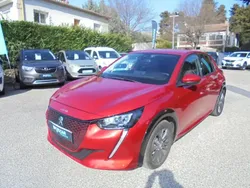 Utilisé 2021 Peugeot e-208 Allure Citadine | 17 900 € (Prix assez cher)