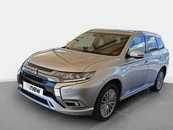 Gris Utilisé 2019 Mitsubishi Outlander P-HEV SUV | 22 490 €