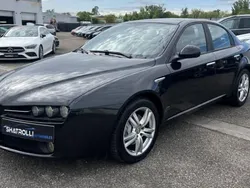 Noir Utilisé 2009 Alfa Romeo 159 Berline | 2 490 €