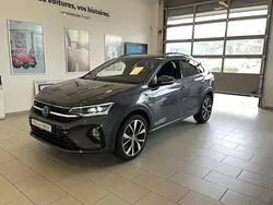 Gris Nouvelle 2024 VW Taigo R-line SUV | 28 900 € (Prix juste)