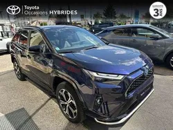 Utilisé 2022 Toyota RAV4 Hybrid SUV | 36 990 € (Prix juste)