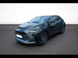 Utilisé 2024 Toyota C-HR Design SUV | 28 980 € (Bon prix)