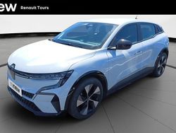 Blanc Utilisé 2022 Renault Mégane Equilibre Berline | 19 490 € (Prix juste)