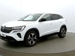 Blanc Utilisé 2024 Renault Austral Techno SUV | 32 990 € (Prix juste)