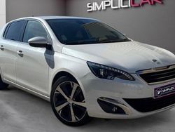 Utilisé 2017 Peugeot 308 Allure Berline | 11 480 € (Prix juste)