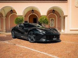 Noir Utilisé 2012 Ferrari F12 Coupé | 259 500 €
