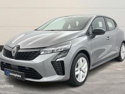 Gris Utilisé 2025 Renault Clio V Evolution Berline | 22 299 € (Prix assez cher)