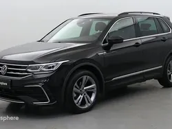Noir intense nacrée Utilisé 2023 VW Tiguan R-line SUV | 37 999 € (Prix juste)