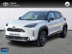 Noir Utilisé 2023 Toyota Yaris Hybrid Sport | 24 990 € (Prix assez cher)