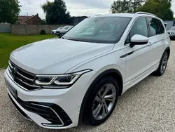 Blanc Utilisé 2024 VW Tiguan R-line SUV | 37 990 € (Prix assez cher)