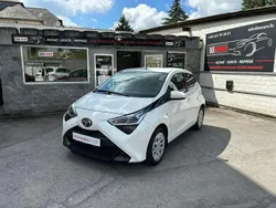 Blanc Utilisé 2021 Toyota Aygo Play Citadine | 12 900 € (Prix juste)