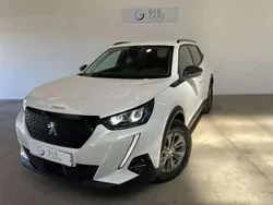 Blanc Utilisé 2022 Peugeot 2008 Style SUV | 24 490 €