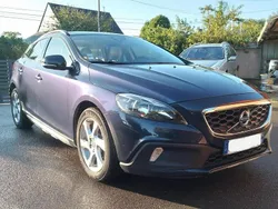 Bleu Utilisé 2014 Volvo V40 CC Summum Break | 12 500 €