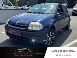 Bleu Utilisé 2001 Renault Clio II Berline | 3 990 € (Prix juste)