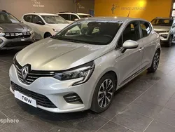 Blanc Utilisé 2022 Renault Clio V Intens Berline | 17 599 € (Prix juste)
