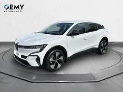 Blanc Utilisé 2022 Renault Mégane Equilibre Berline | 20 980 € (Prix assez cher)