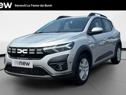 Gris Utilisé 2024 Dacia Sandero Expression Citadine | 16 990 € (Prix juste)