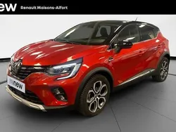 Rouge Utilisé 2021 Renault Captur Intens SUV | 16 490 €